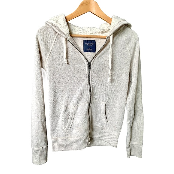 American Eagle Cream Zip Up Sherpa Hoodie Sz Sml - Picture 2 of 7